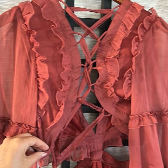 NWT Femi rust color ruffle open side mini dress long sleeves size M - Picture 6 of 6